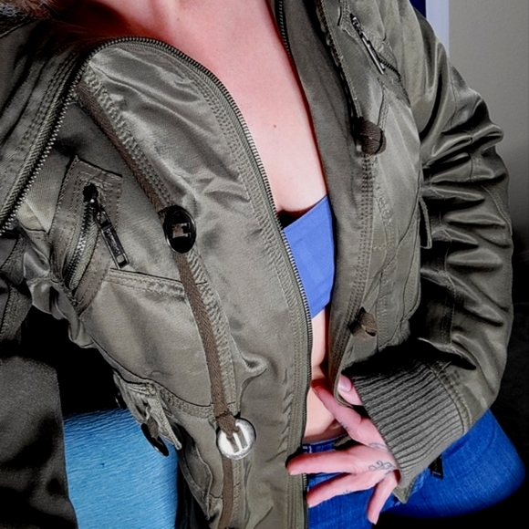 Coffee Shop Army Green Faux Fur Collar Bomber Jacket - Picture 1 of 9
